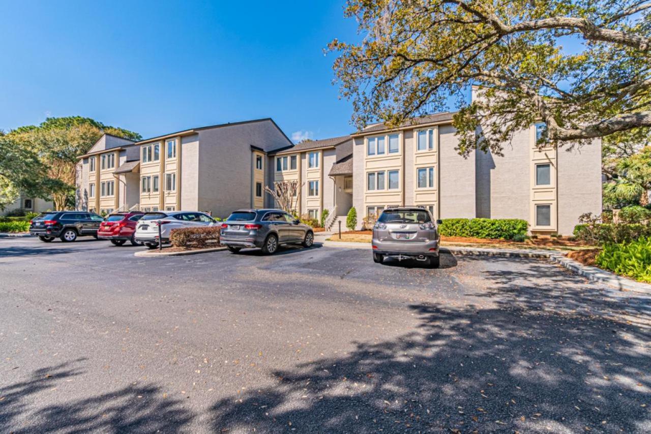 1686 Bluff Villas Renovated Sleeps 8 Walk To Salty Dog Sea Pines هيلتون رئيس جزيرة المظهر الخارجي الصورة